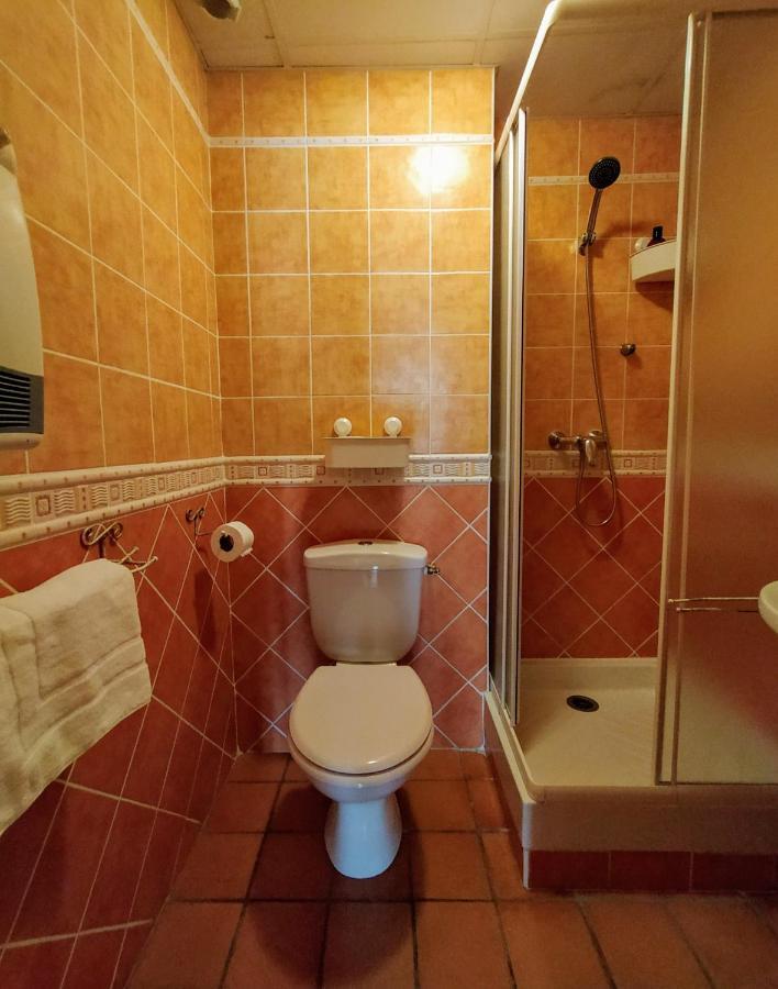 Abitarela - Maison D'Hotes - B&B ซีฌ็อง ภายนอก รูปภาพ